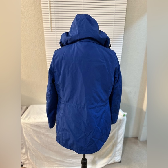 Andrew Marc 2 in 1 black and blue cute winter ski/snow coat - Picture 11 of 16